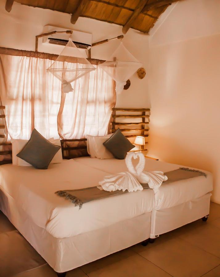 Leeville Guesthouse 카사네 외부 사진